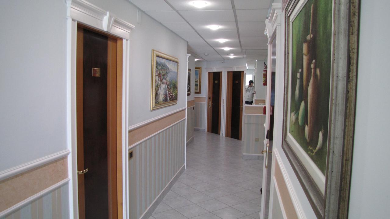 Hotel Lanterna Porto San Giorgio Esterno foto