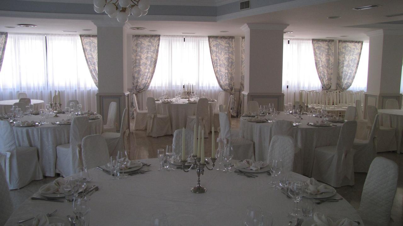 Hotel Lanterna Porto San Giorgio Esterno foto
