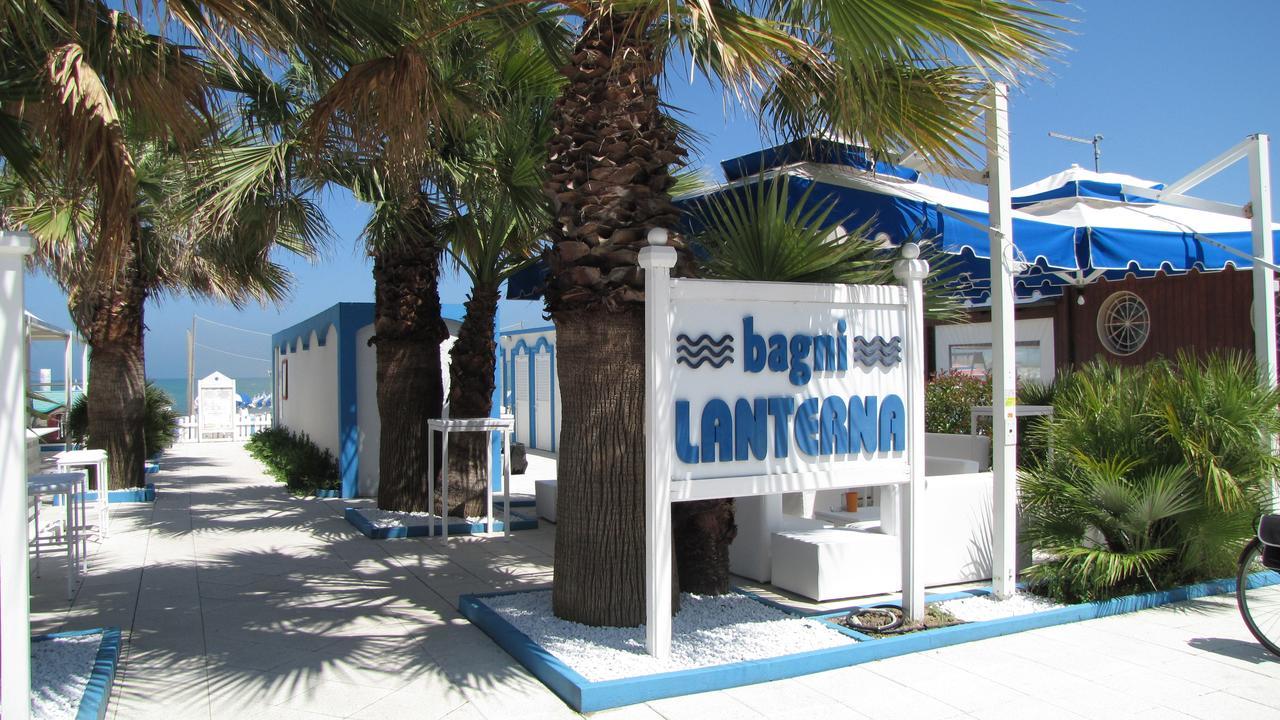 Hotel Lanterna Porto San Giorgio Esterno foto